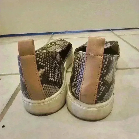 Dolce Vita Snake Skin Print - Size 8.5 - Picture 3 of 4